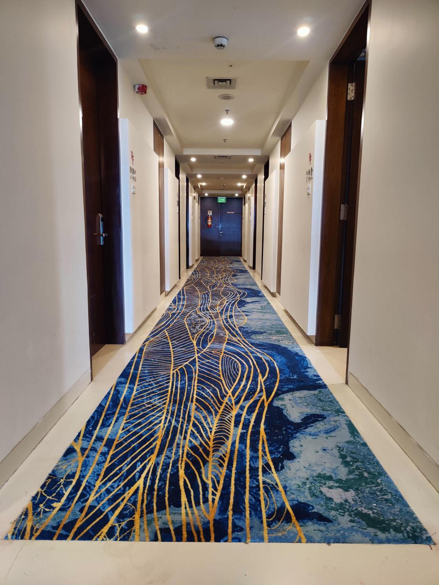 Regenta Central Grand Exotica Pimpri-Chinchwad Buitenkant foto